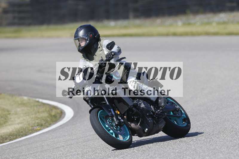 /01 02.04.2026 MAZ ADR/Gruppe gelb Gruppe gruen/7